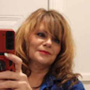 Meet your Posher, Pamela